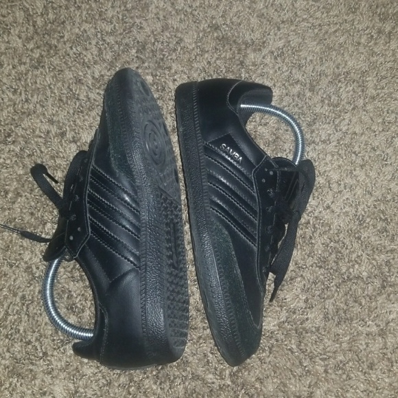 adidas Other - All black samba Adidas sz. 5 gc
